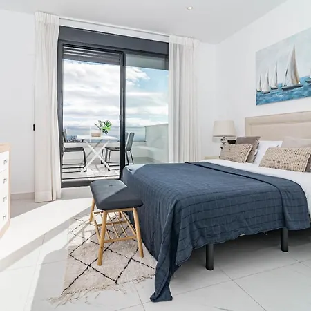 アパート Lae212d - Penthouse With Roof Terrace And Stunning Sea Views エステポナ